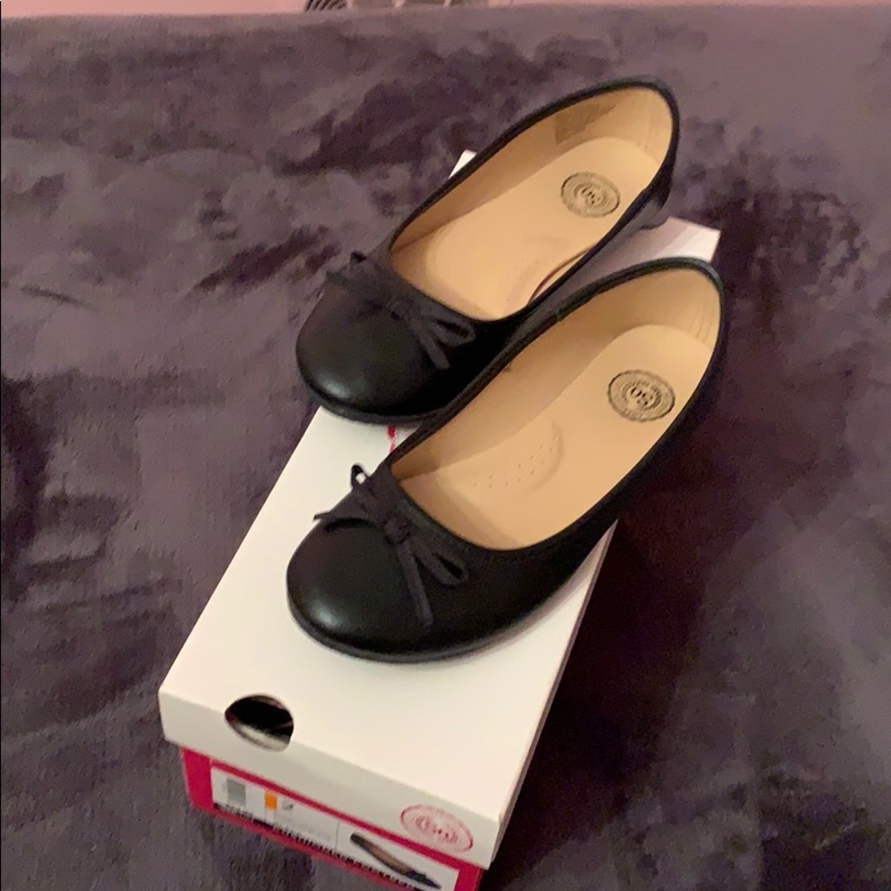 Girls ballerina flats Size 2